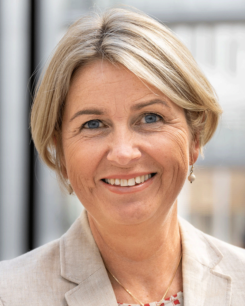 kristin vinje hires 2